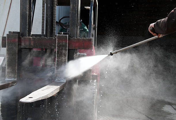 Best Machinery and Equipment Cleaning  in Hartford City, IN
